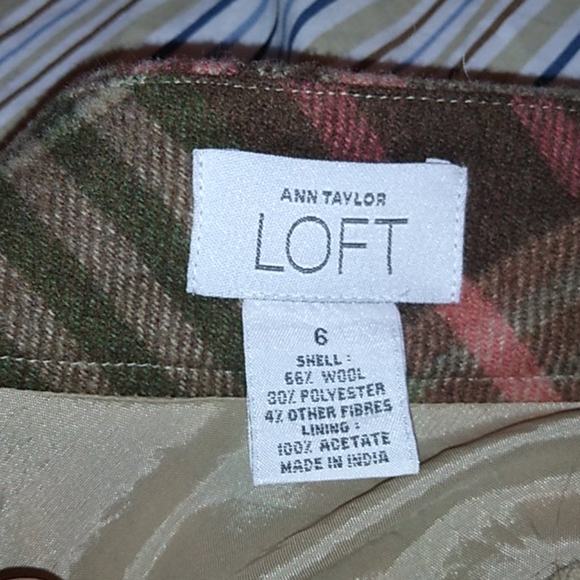 Skirt - Picture 2 of 2